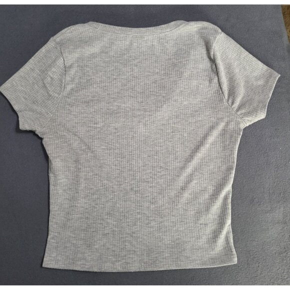 Cropped Ribbed V Neck Gray Knit Top destined sz M - Picture 2 of 7